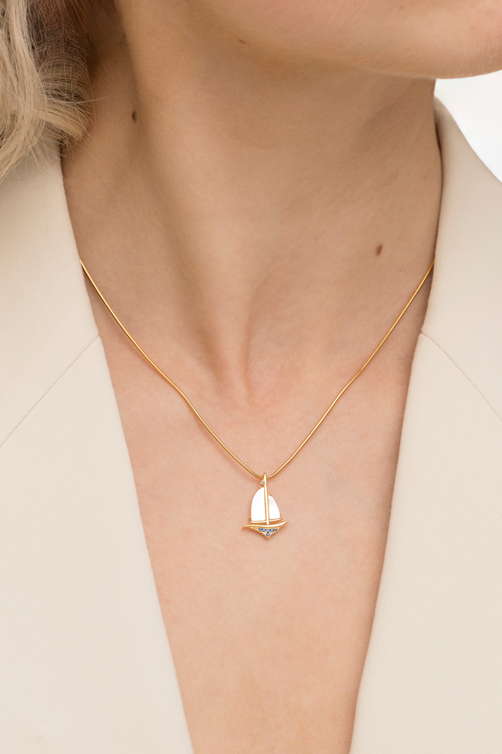 Sailboat Gold