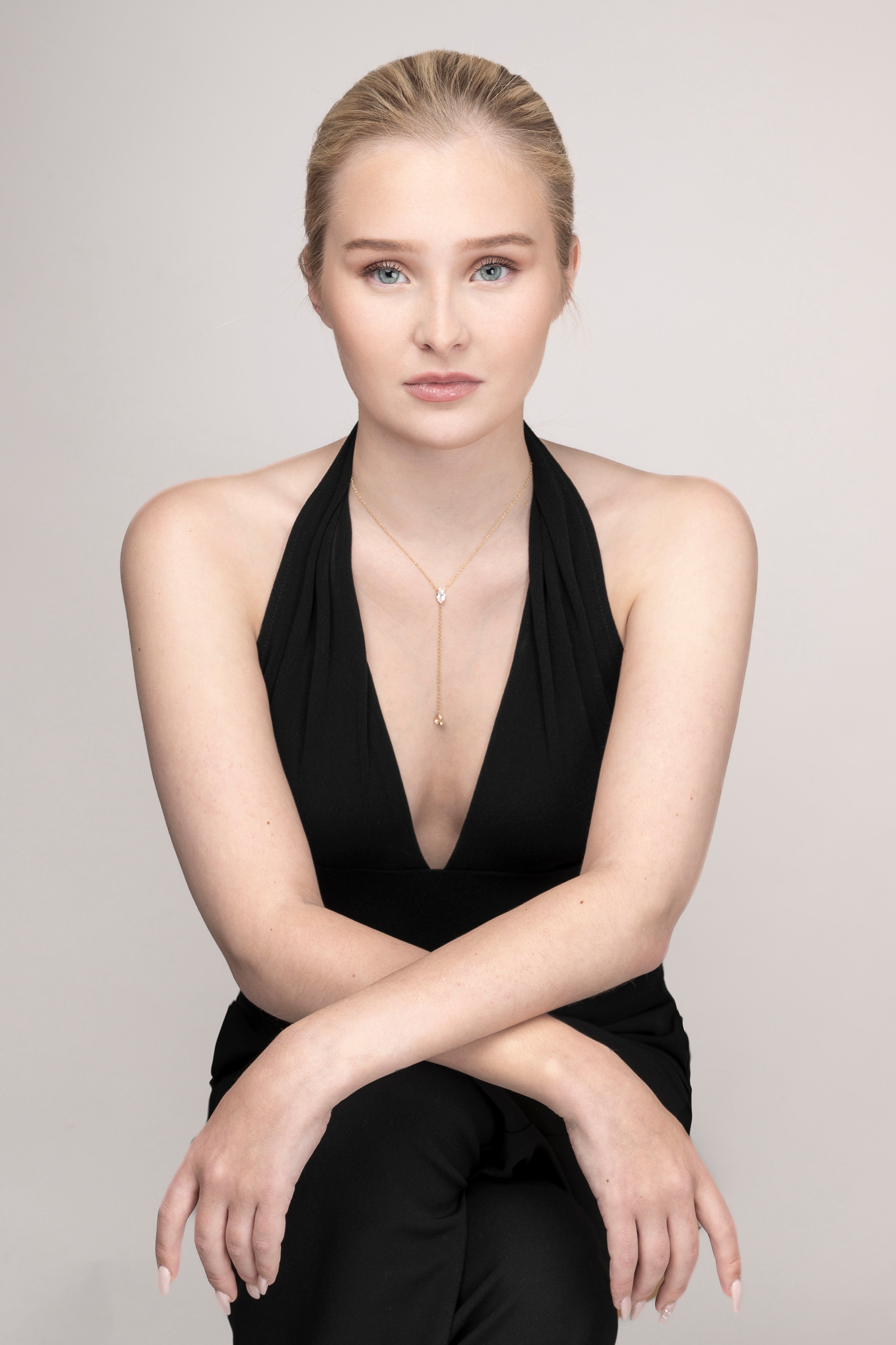 Golden drop necklace